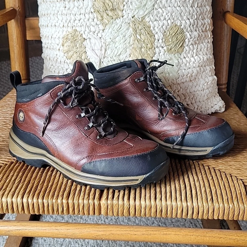 Timberland hiking boots, size 6 boys